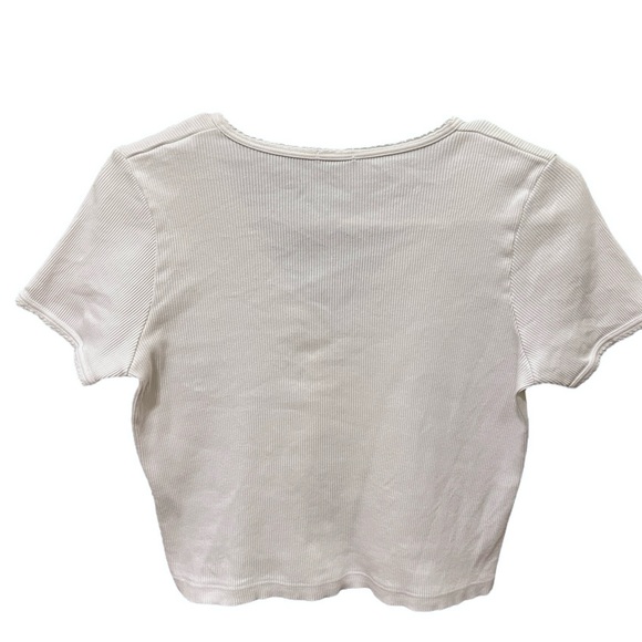 BRANDY MELVILLE v-neck white crop top - Picture 2 of 2